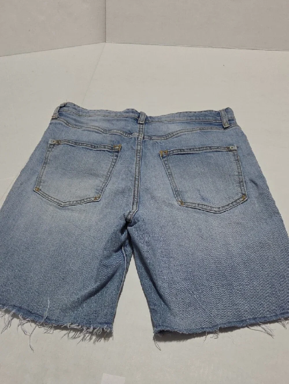 Anthropologie Light Wash Distressed Denim Cutoff Shorts - Picture 8 of 8